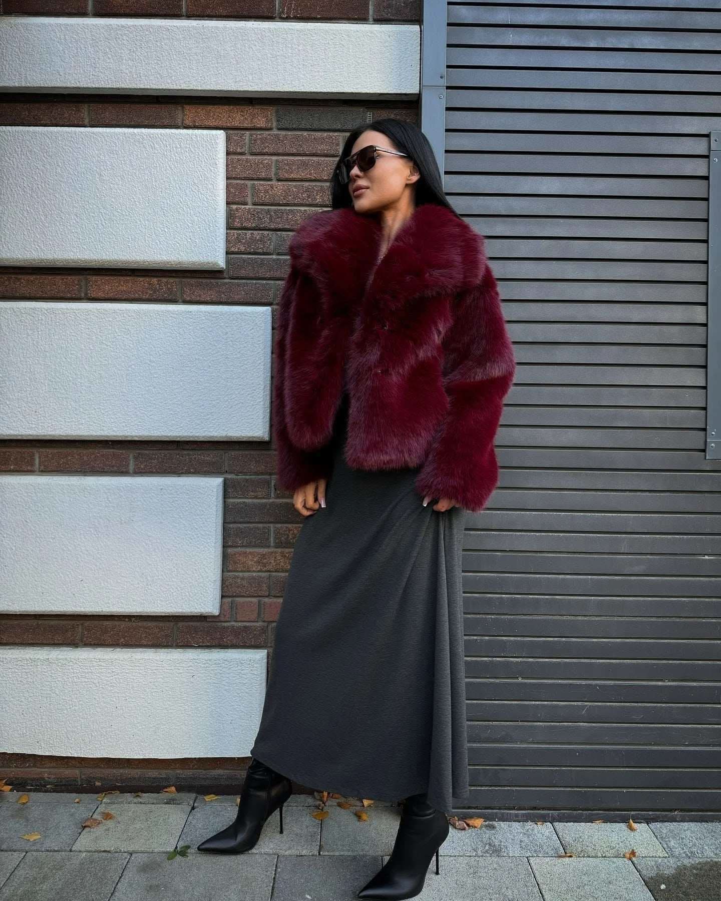 Casaco Lazarelle Sabrina com Textura Felpuda e Gola Ampla