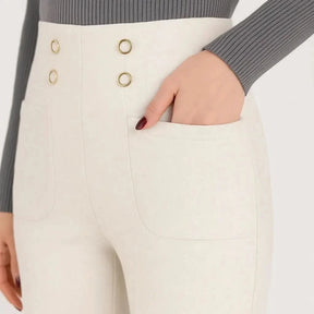 [Leve 3, Pague Só 2] Calça Solena Feminina em Algodão, Poliéster e Viscose de Cintura Alta com Botões Frontais